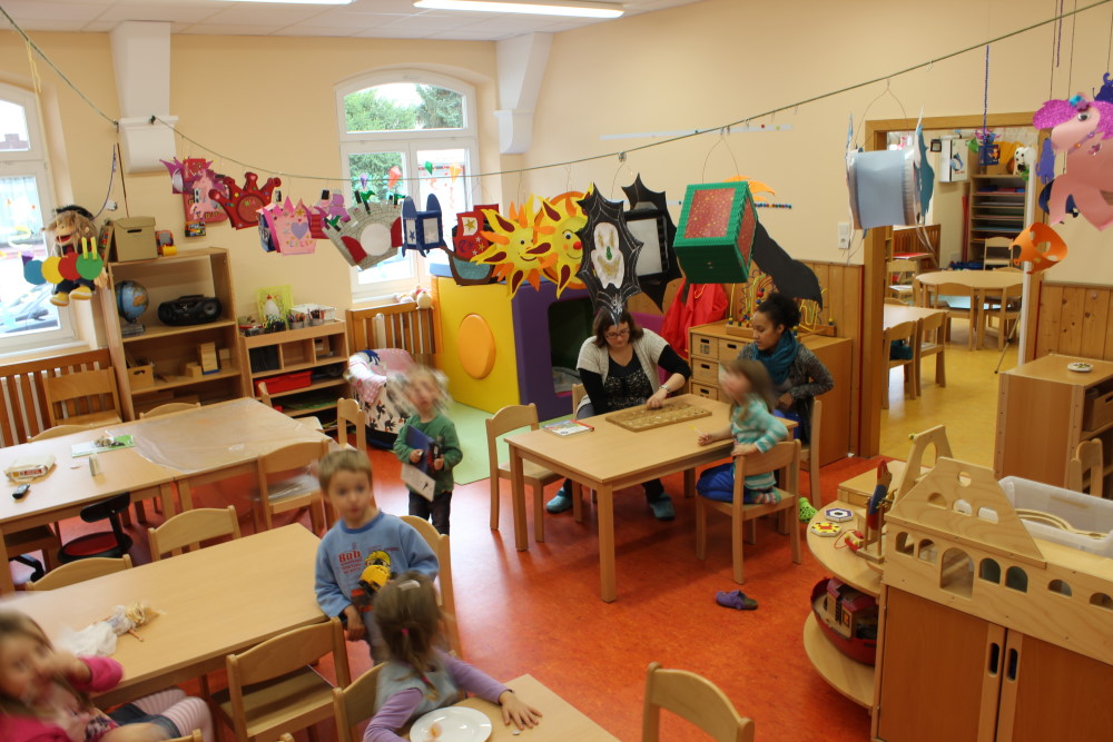 Kita Fotos - Bergkirche Worms-Hochheim